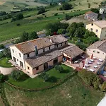 Nyaraló In Marche With Pool & Wine Tours *
