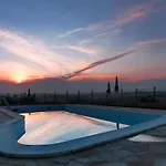 Nyaraló In Marche With Pool & Wine Tours *