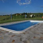 In Marche With Pool & Wine Tours Nyaraló